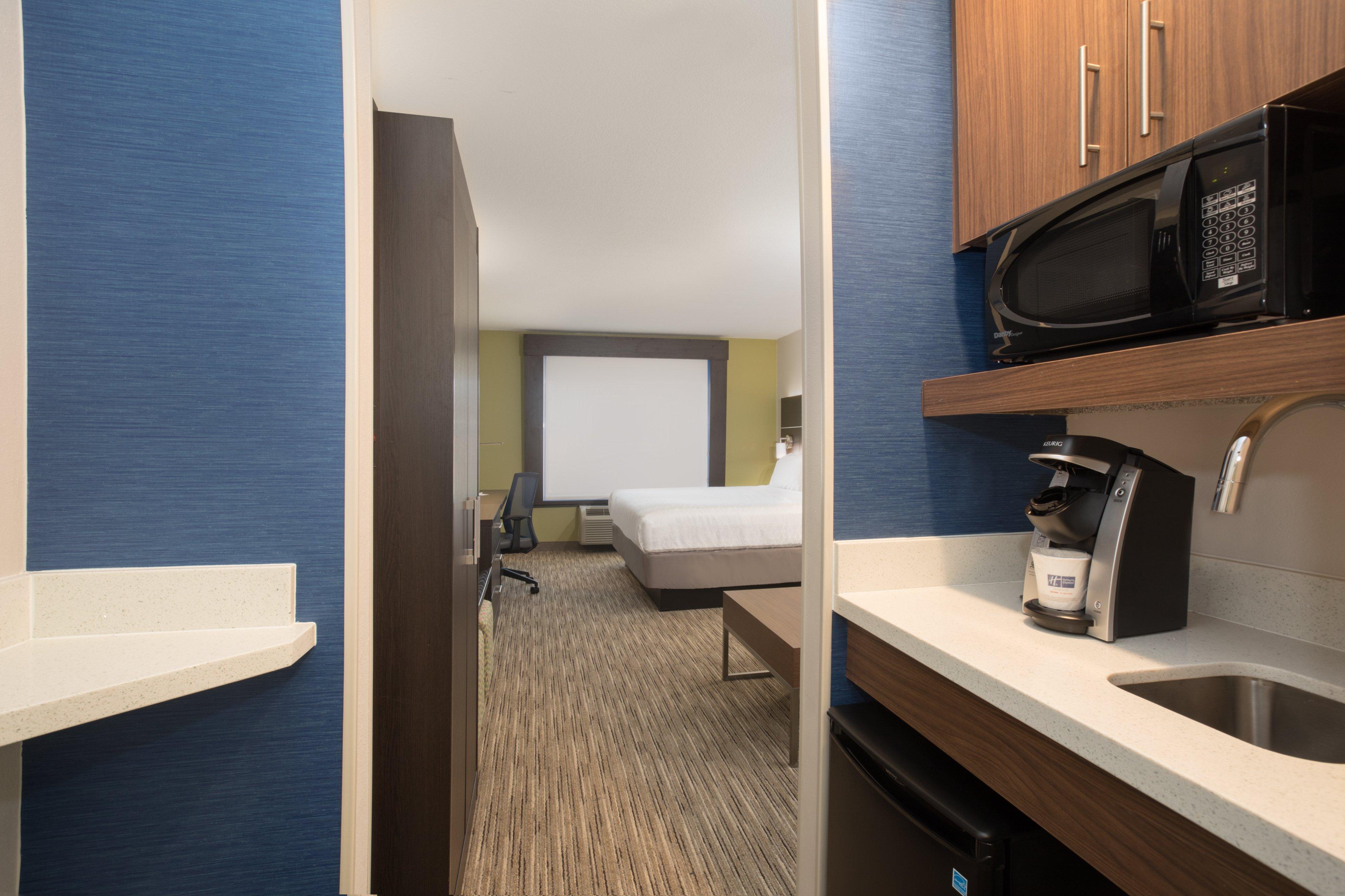 Holiday Express & By Ihg Hotel